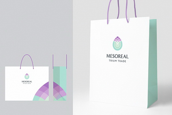 Фирменные пакеты с логотипом центра эстетической косметологии Mesoreal