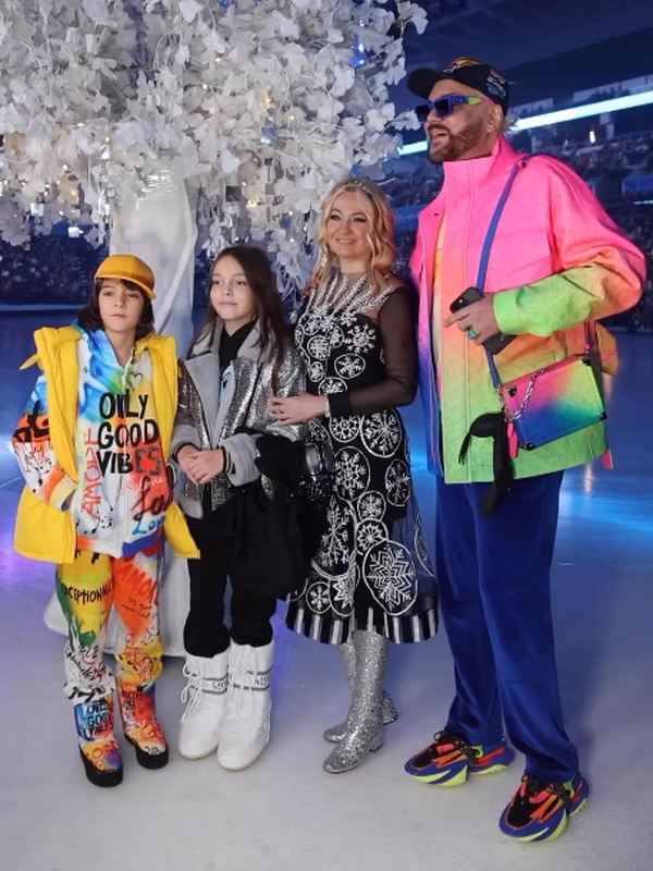Филипп Киркоров на ледовом шоу Саши Плющенко под Новый год