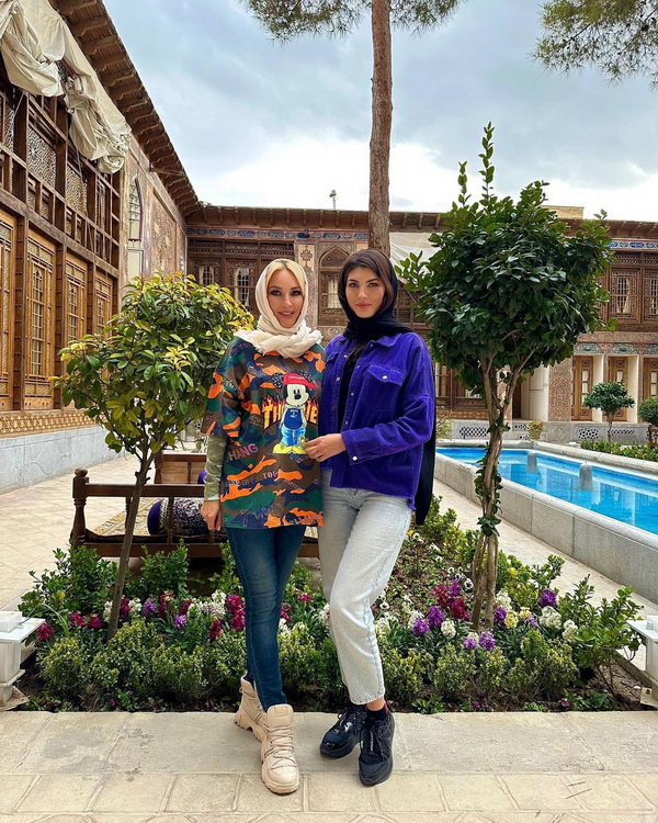 Лера Кудрявцева в Иране ФОТО 2023 с друзьями Кристина и Мамат