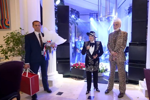 Филипп Киркоров на День Рождения 56 лет в ресторане ФОТО 2023 год