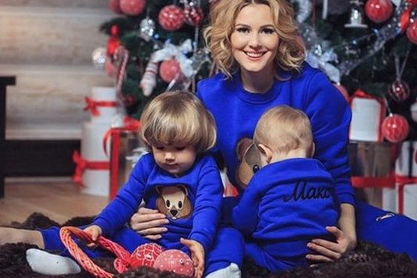 Рождественская фотосессия Марии Кожевниковой с детьми